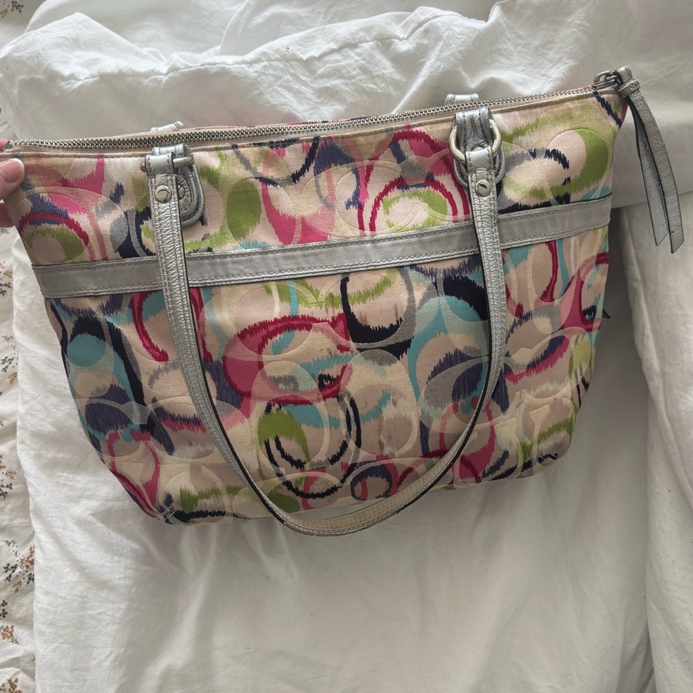Coach Poppy Vintage Tote - Picture 2 of 9
